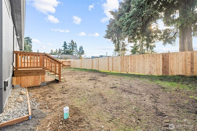 2910 E Myrtle Street, Port Angeles, WA 98362