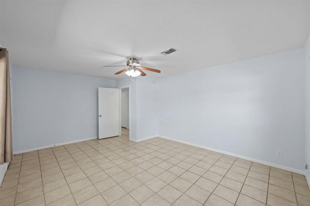 3713 Menchaca RD A, Austin, TX 78704