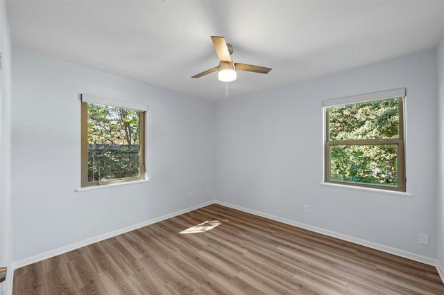 3713 Menchaca RD A, Austin, TX 78704