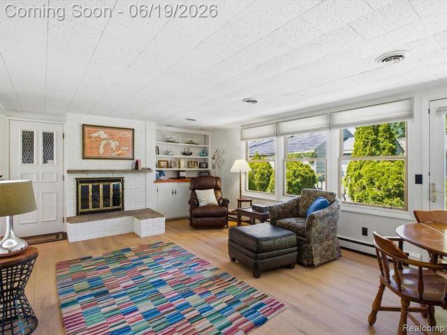 3431 Sherman Court, Port Huron, MI 48060