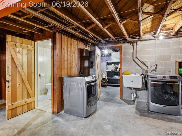 3431 Sherman Court, Port Huron, MI 48060
