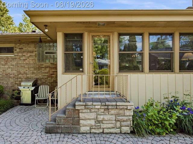 3431 Sherman Court, Port Huron, MI 48060