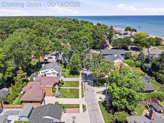 3431 Sherman Court, Port Huron, MI 48060
