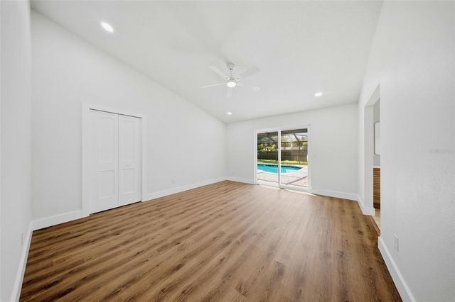 2104 DOEFIELD COURT, Valrico, FL 33596
