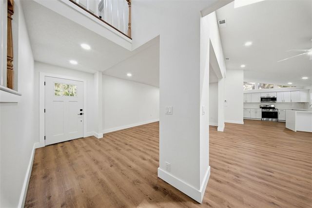 2104 DOEFIELD COURT, Valrico, FL 33596