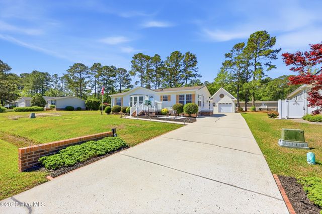 836 Nicholas Drive SW, Carolina Shores, NC 28467