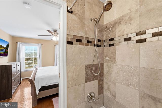 13961 WATER POND CT, Centreville, VA 20121