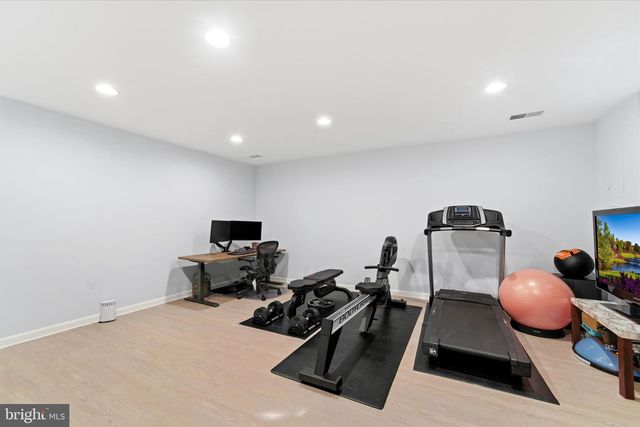 13961 WATER POND CT, Centreville, VA 20121