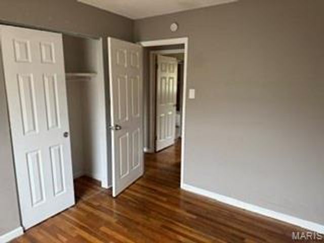 11632 Las Ladera Drive, Florissant, MO 63033