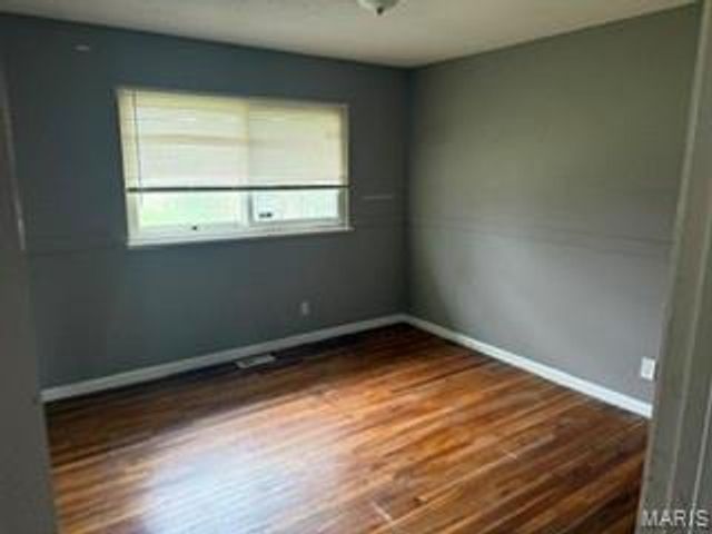 11632 Las Ladera Drive, Florissant, MO 63033