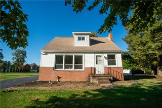 3170 Dutch Ridge Rd, Brighton Twp, PA 15009