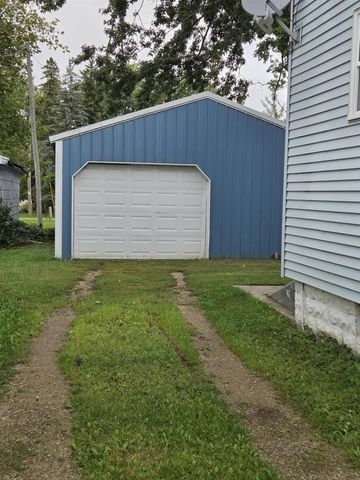 334 W MAIN STREET, Lena, WI 54139