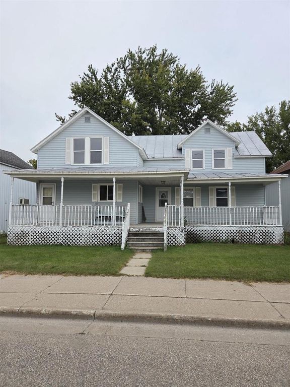 334 W MAIN STREET, Lena, WI 54139