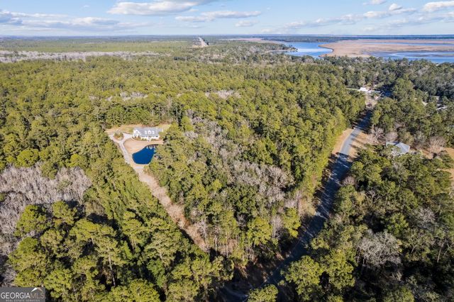 607 Misty Harbor Boulevard, Woodbine, GA 31569
