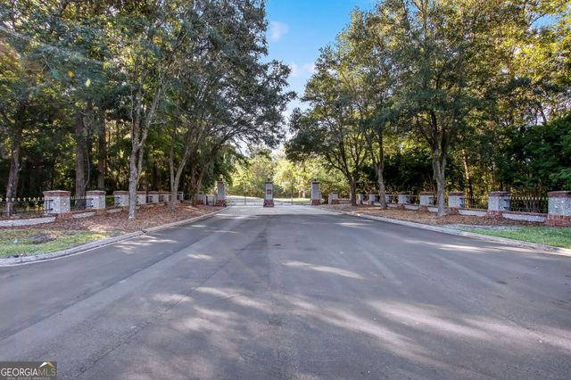 607 Misty Harbor Boulevard, Woodbine, GA 31569