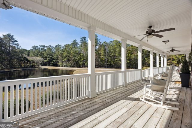 607 Misty Harbor Boulevard, Woodbine, GA 31569