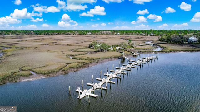 607 Misty Harbor Boulevard, Woodbine, GA 31569