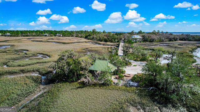 607 Misty Harbor Boulevard, Woodbine, GA 31569
