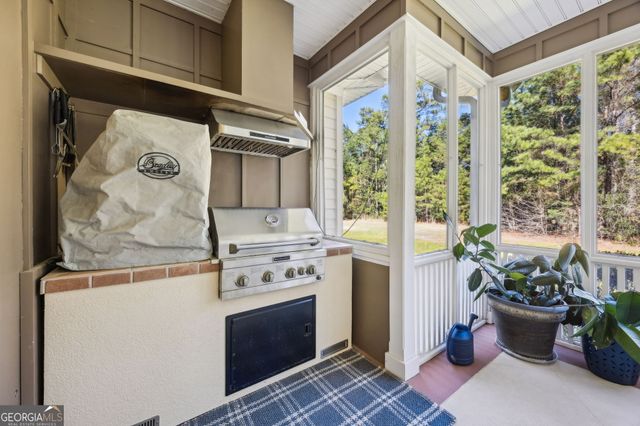 607 Misty Harbor Boulevard, Woodbine, GA 31569