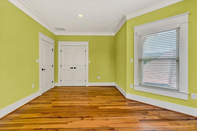 6060 Roycroft DR, Roanoke, VA 24018