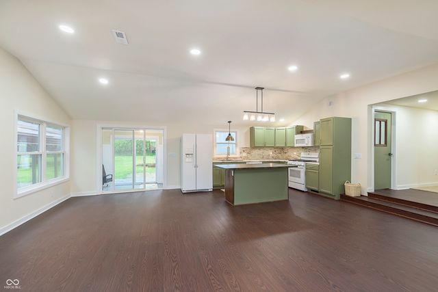 125 S Alfonte Street, Ingalls, IN 46048