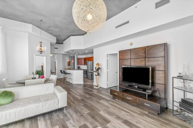 300 S Australian Avenue 1605, West Palm Beach, FL 33401