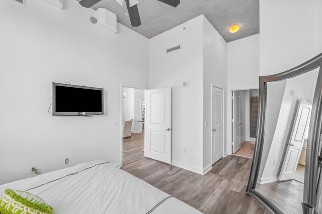 300 S Australian Avenue 1605, West Palm Beach, FL 33401