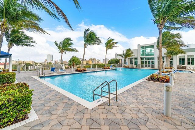 300 S Australian Avenue 1605, West Palm Beach, FL 33401