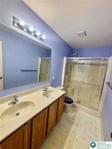 1530 Hawthorn Drive, Easton, PA 18040