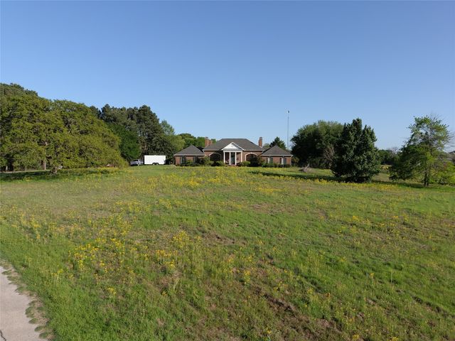 4377 Fm 753, Athens, TX 75751