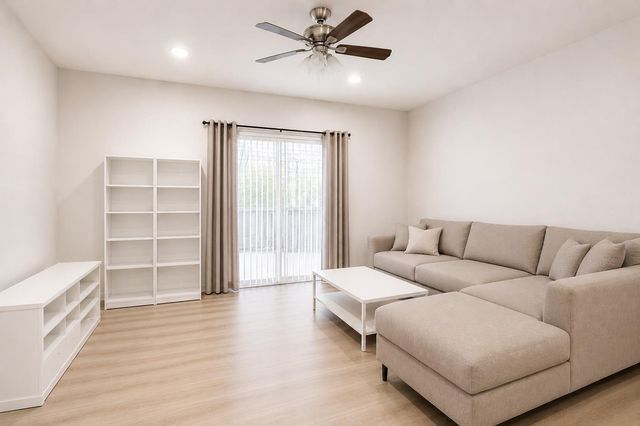3814 Southway DR, Austin, TX 78704