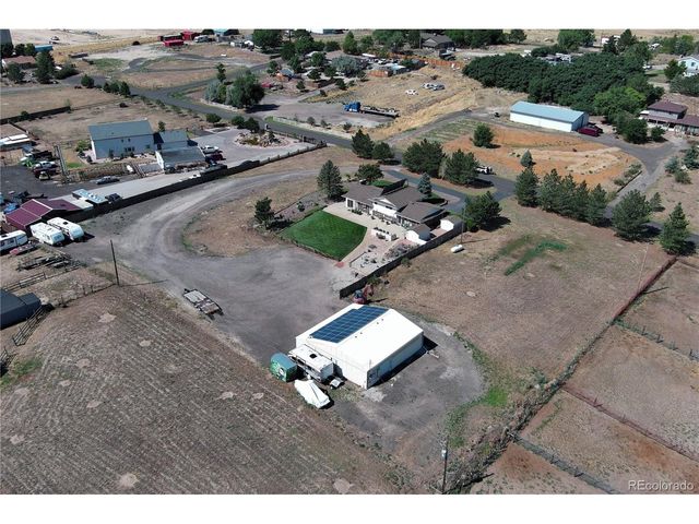 1014 Nepal St, Aurora, CO 80018
