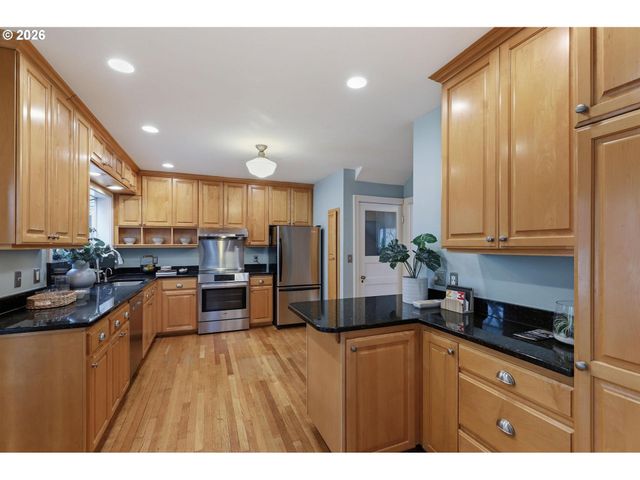 4307 Se OAK St, Portland, OR 97215