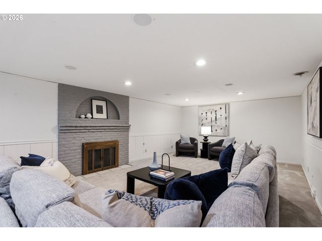 4307 Se OAK St, Portland, OR 97215