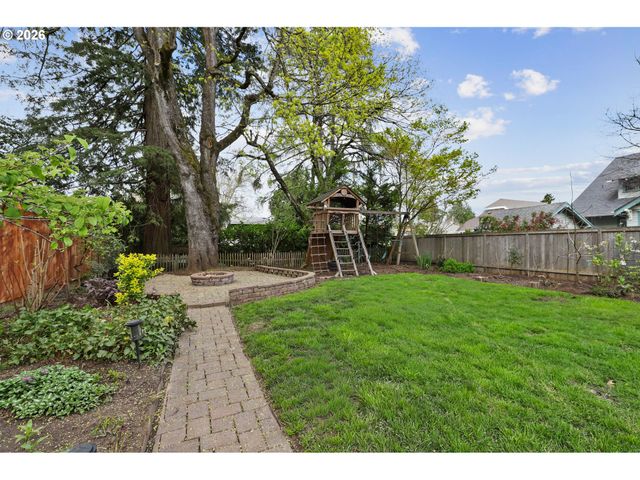 4307 Se OAK St, Portland, OR 97215