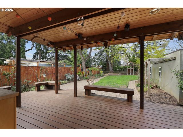 4307 Se OAK St, Portland, OR 97215