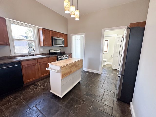 712 N Roosevelt Street, Bloomington, IL 61701