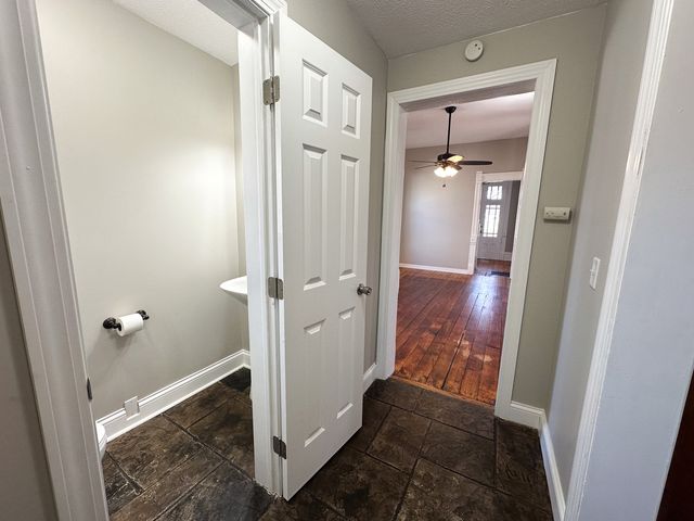 712 N Roosevelt Street, Bloomington, IL 61701