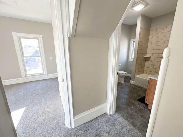 712 N Roosevelt Street, Bloomington, IL 61701