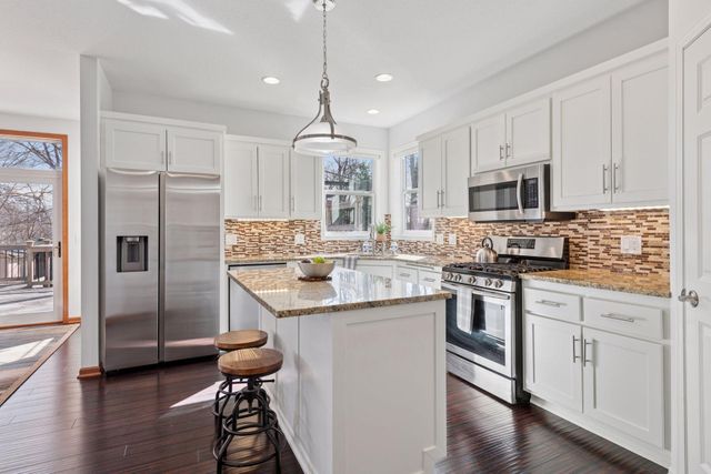 2536 N Saunders Lake Drive, Minnetrista, MN 55364
