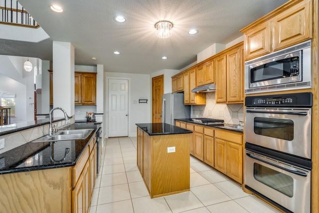10327 Offshore Drive, Irving, TX 75063