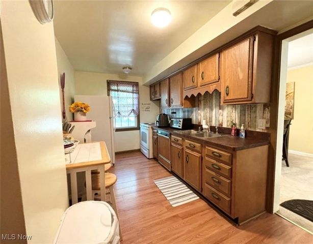 4043 Township, Highland Hills, OH 44122