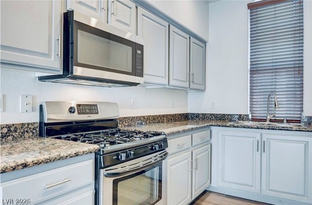 128 Tilbury Avenue, Las Vegas, NV 89123