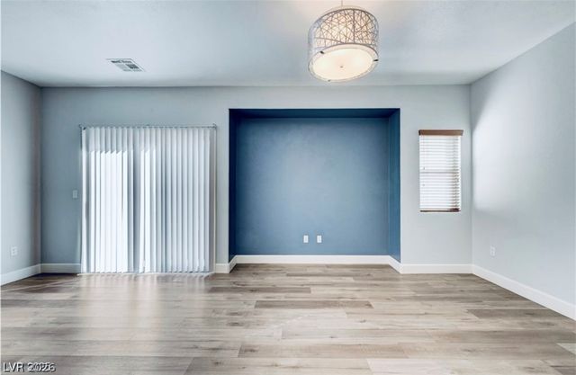 128 Tilbury Avenue, Las Vegas, NV 89123