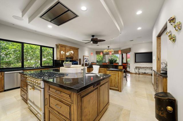 49841 Canyon View Drive, Palm Desert, CA 92260