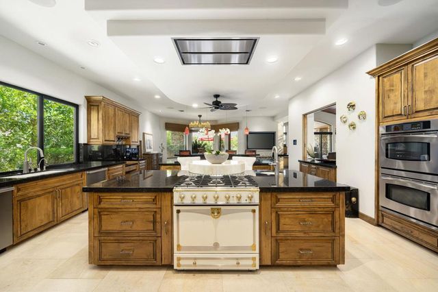 49841 Canyon View Drive, Palm Desert, CA 92260