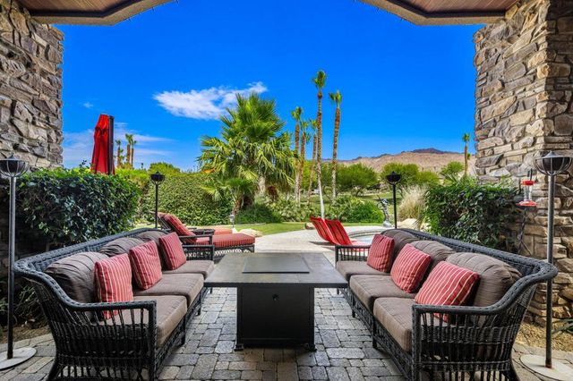 49841 Canyon View Drive, Palm Desert, CA 92260