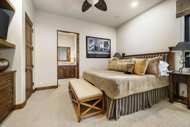 49841 Canyon View Drive, Palm Desert, CA 92260