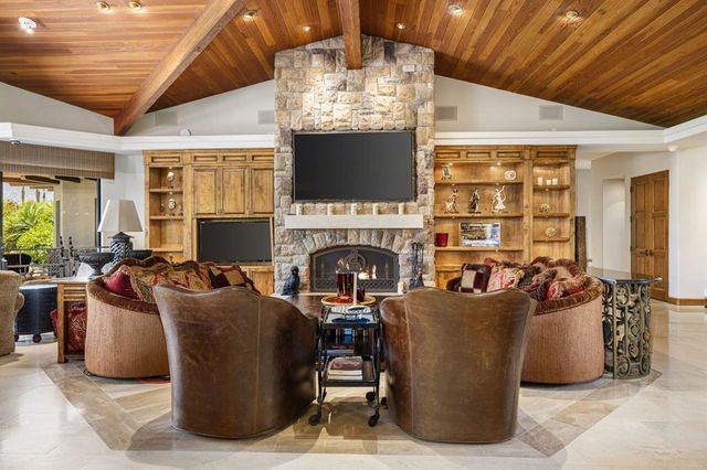 49841 Canyon View Drive, Palm Desert, CA 92260