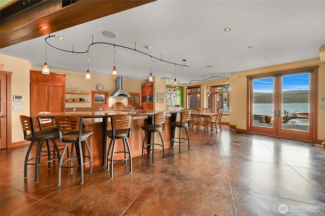 2593 Northshore Road, Bellingham, WA 98226